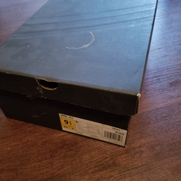 Adidas NMD R1 - Picture 7 of 7